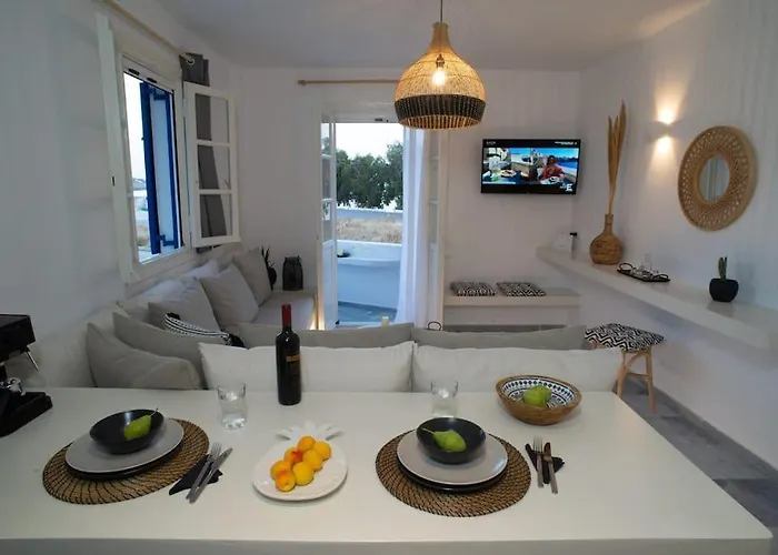 Semesterbostad Tinion Fos