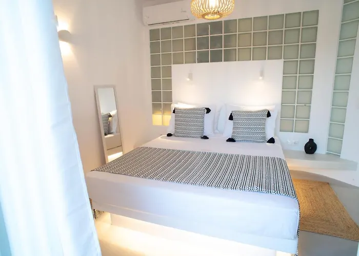 Tinion Fos בית נופש